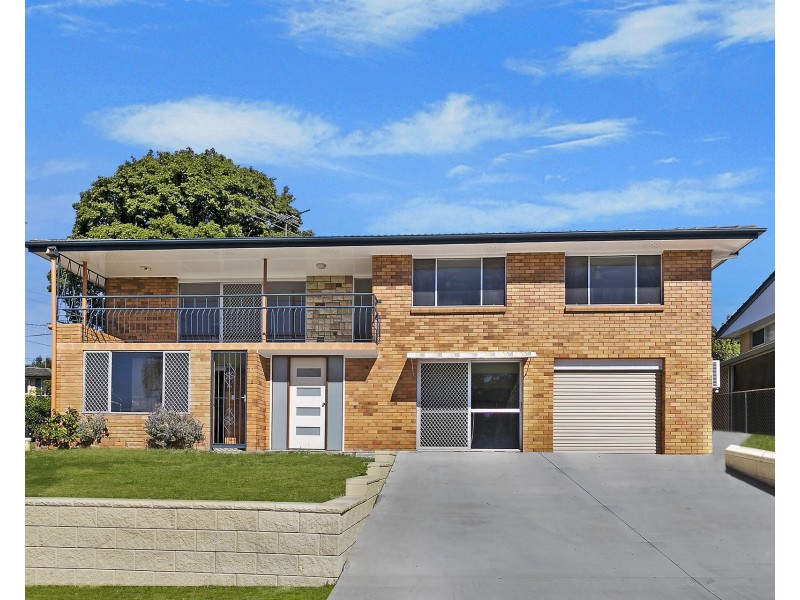 2  Coolmunda Street, Mansfield QLD 4122