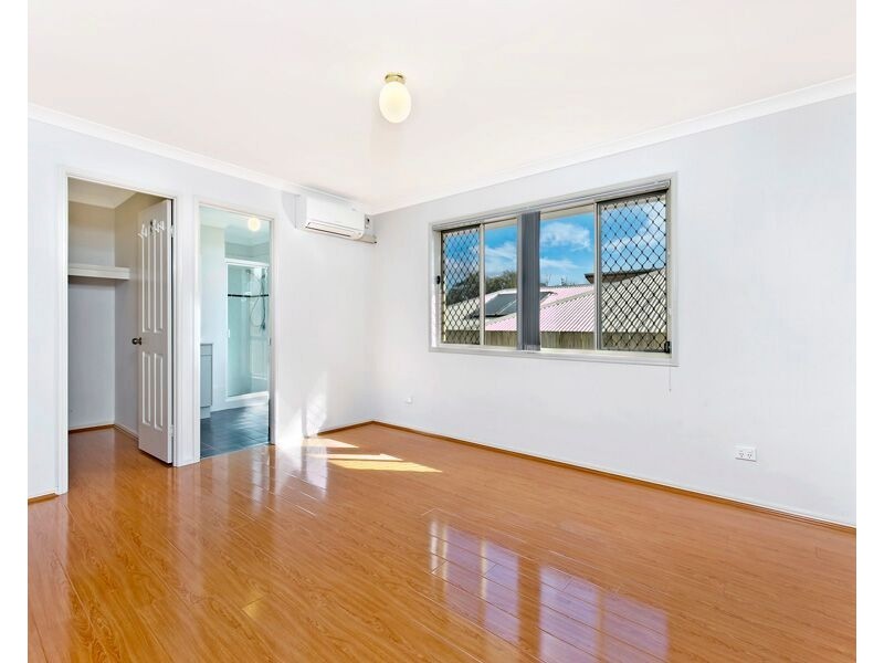 5 Hastings Close, Calamvale QLD 4116