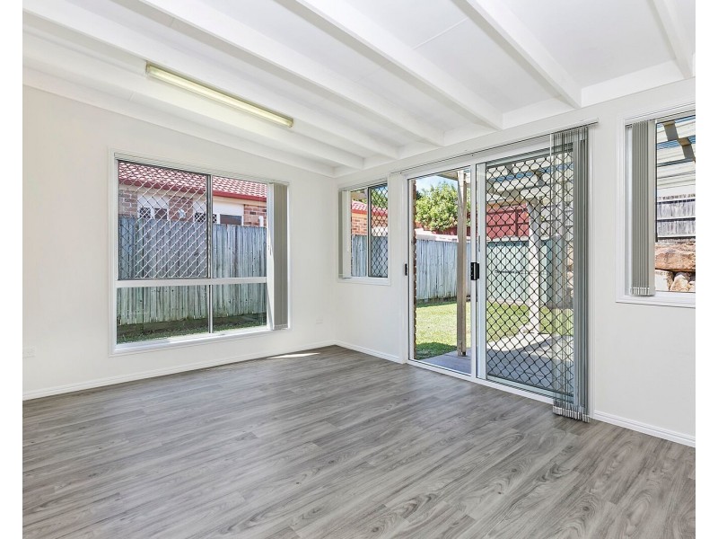 9 Killarney Place, Parkinson QLD 4115