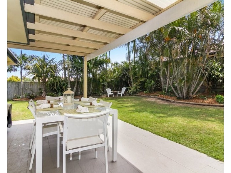 6 Clifton Place, Parkinson QLD 4115