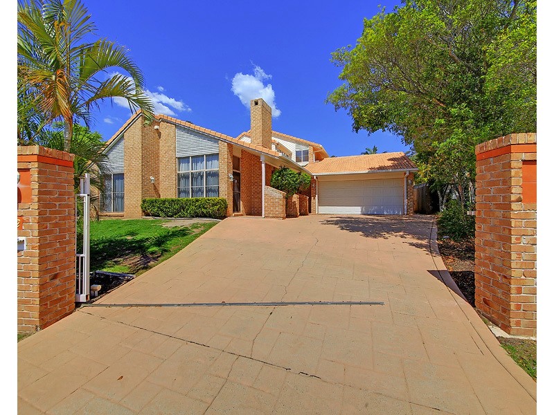22 Poinciana Crescent, Stretton QLD 4116