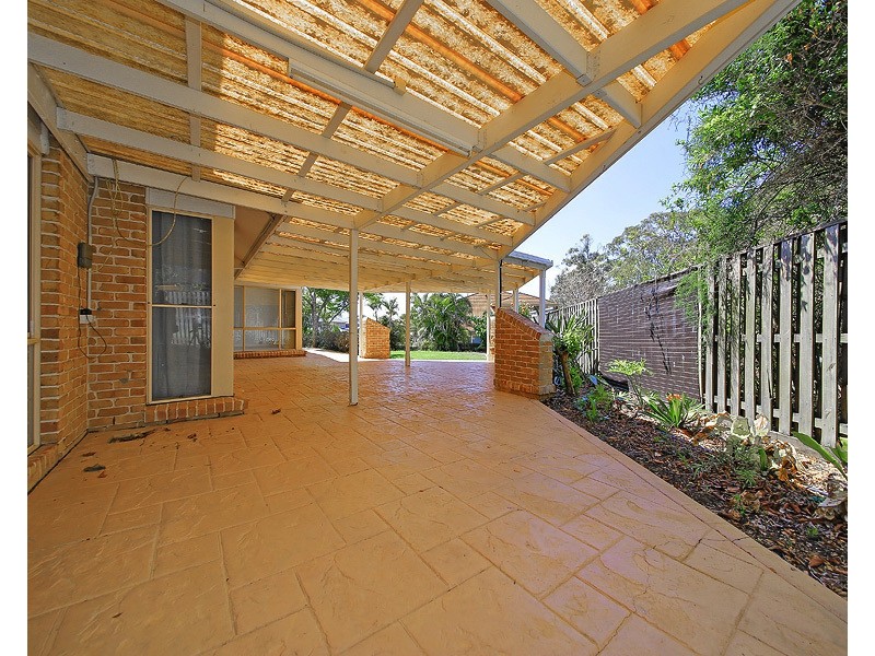 22 Poinciana Crescent, Stretton QLD 4116