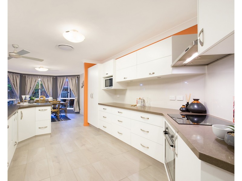 6 Clembury Place, Calamvale QLD 4116