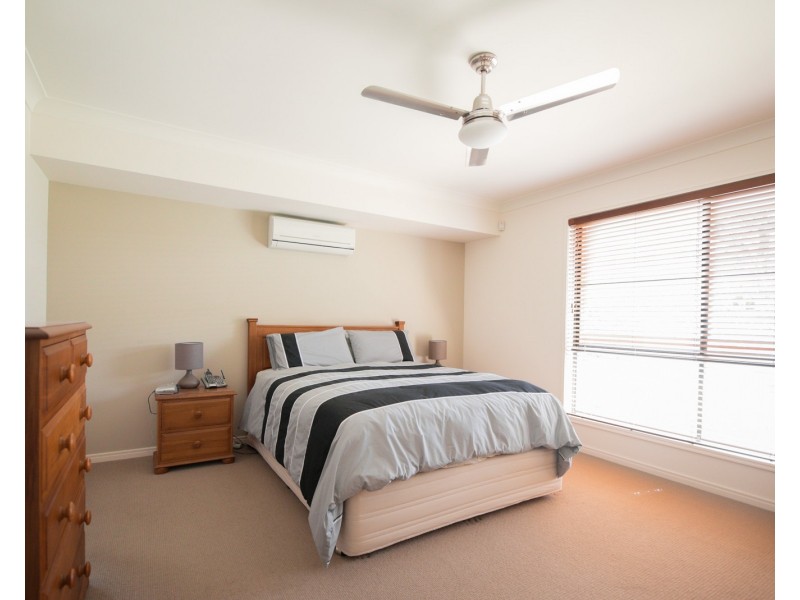 5 Fatima Place, Calamvale QLD 4116