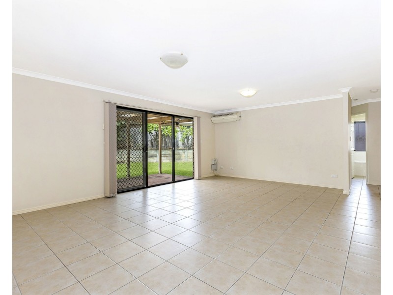 8 Winifred Street, Algester QLD 4115