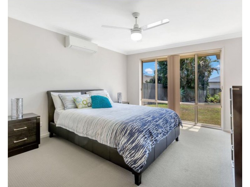 12 Lomond Place, Parkinson QLD 4115