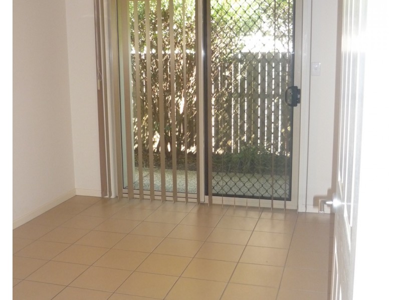 12 Lomond Place, Parkinson QLD 4115