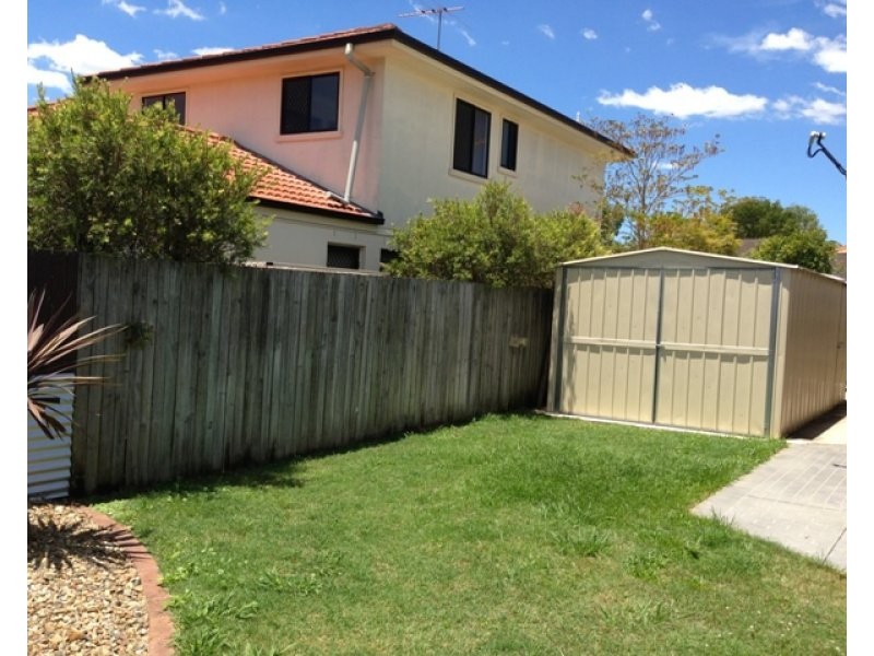 6 Karajini Crescent, Parkinson QLD 4115