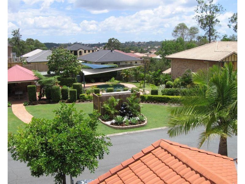 17/8 Honeysuckle Way, Calamvale QLD 4116