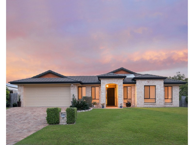 17 Talisker Place, Parkinson QLD 4115