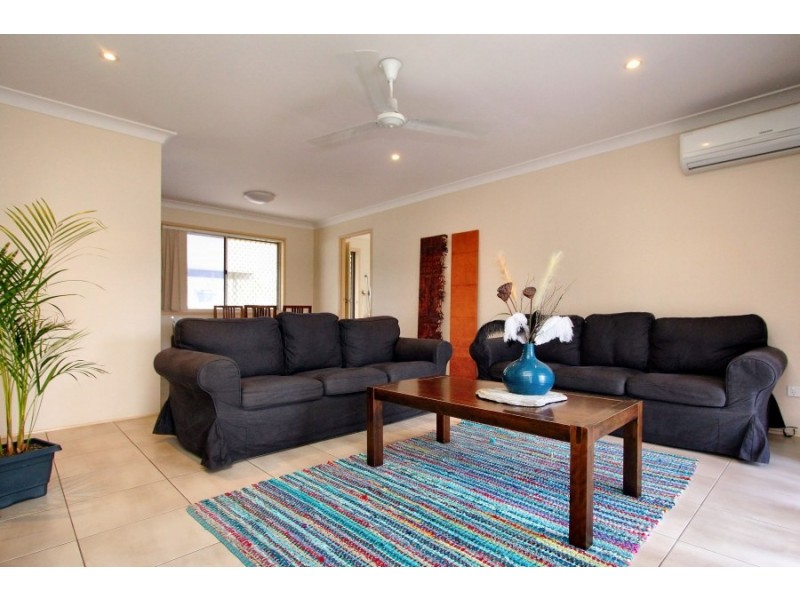 2 Bangalow Street, Algester QLD 4115