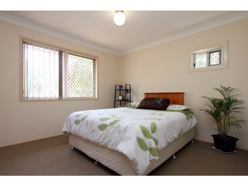 2 Bangalow Street, Algester QLD 4115