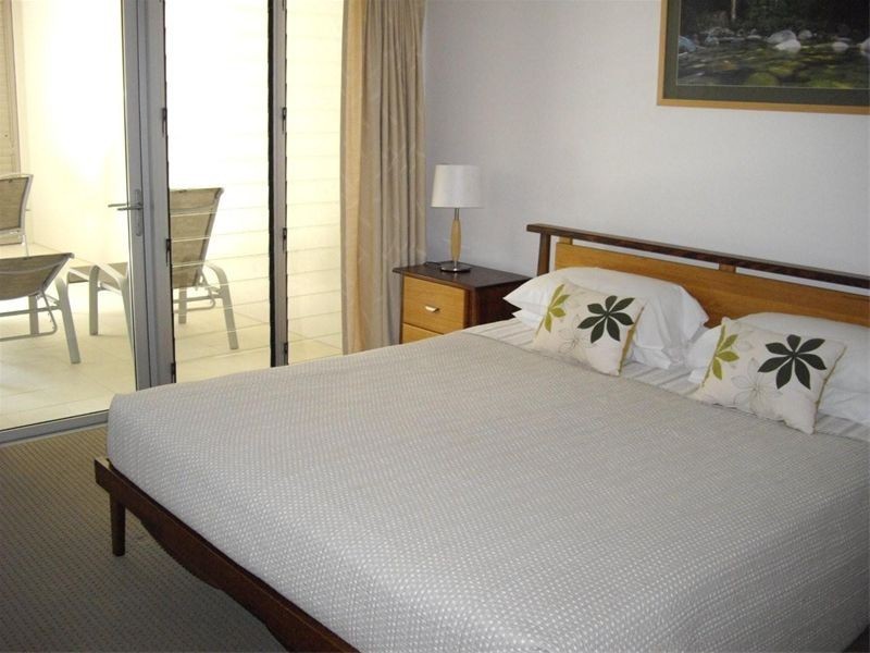 Unit 7/79-83 ISLAND VIEWS Williams Esplanade, Palm Cove QLD 4879