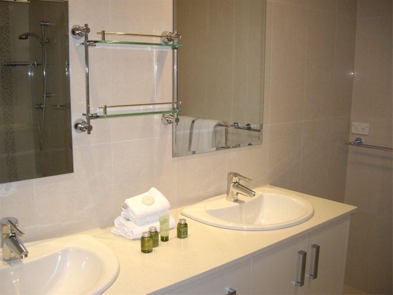 Unit 7/79-83 ISLAND VIEWS Williams Esplanade, Palm Cove QLD 4879