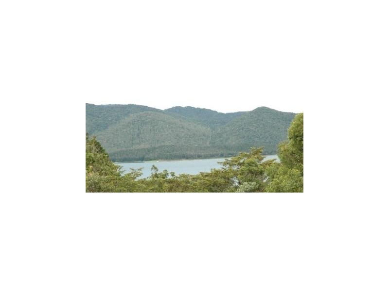 6 Black Gully Road, Tinaroo QLD 4872