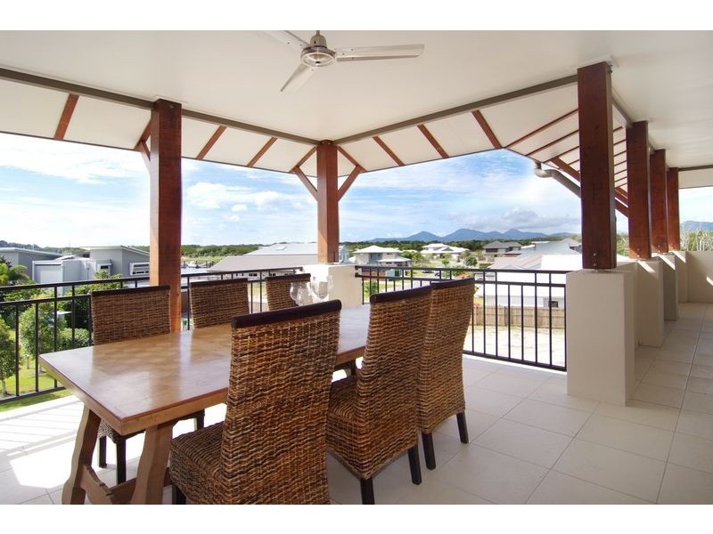 Unit PENTHOUSE/88 HARBOUR Drive, Trinity Park QLD 4879