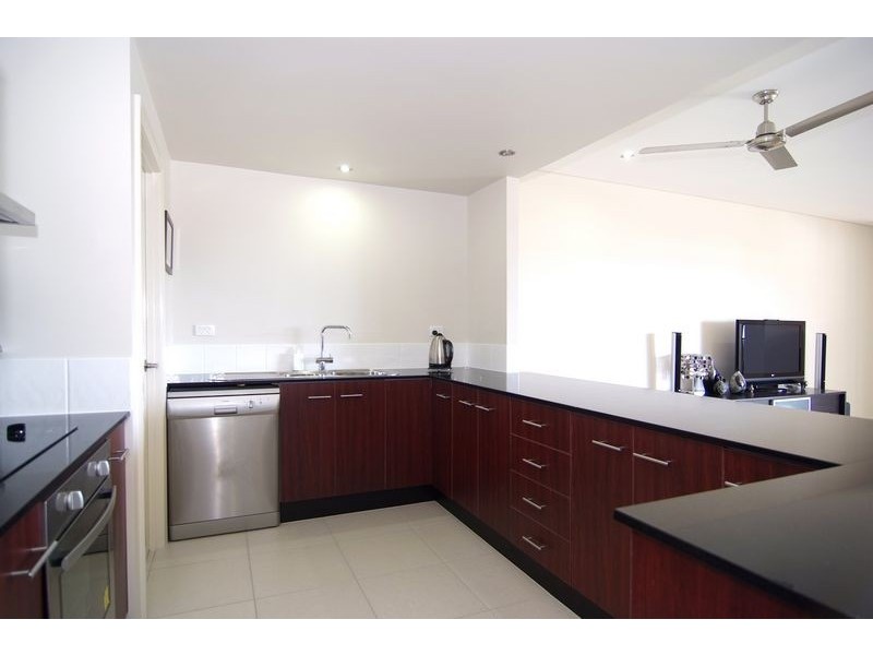 Unit PENTHOUSE/88 HARBOUR Drive, Trinity Park QLD 4879