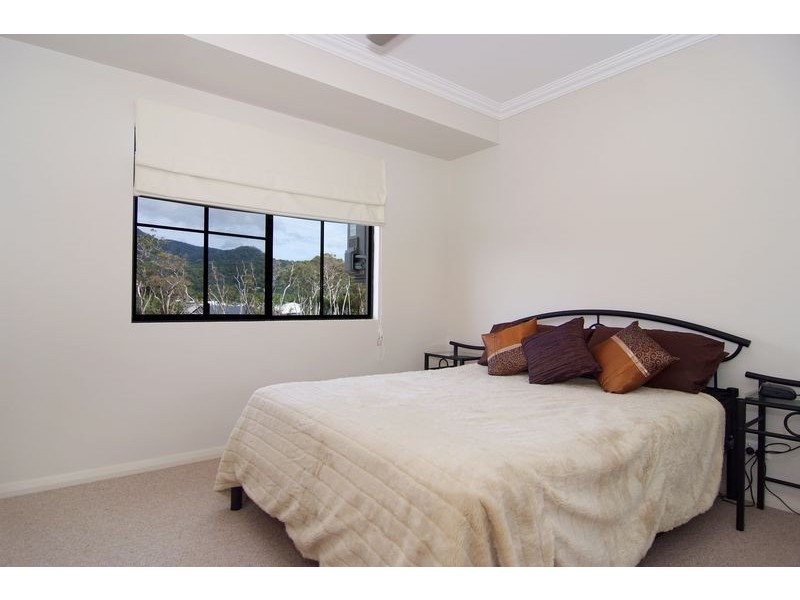 Unit PENTHOUSE/88 HARBOUR Drive, Trinity Park QLD 4879