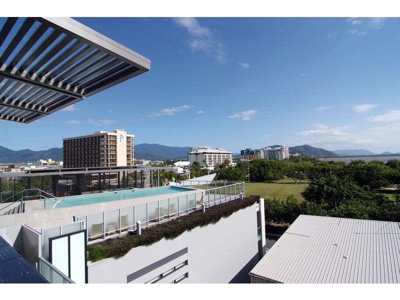 Unit 19/1 Marlin Parade, Cairns QLD 4870