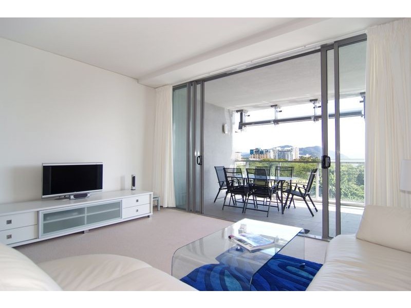 Unit 19/1 Marlin Parade, Cairns QLD 4870