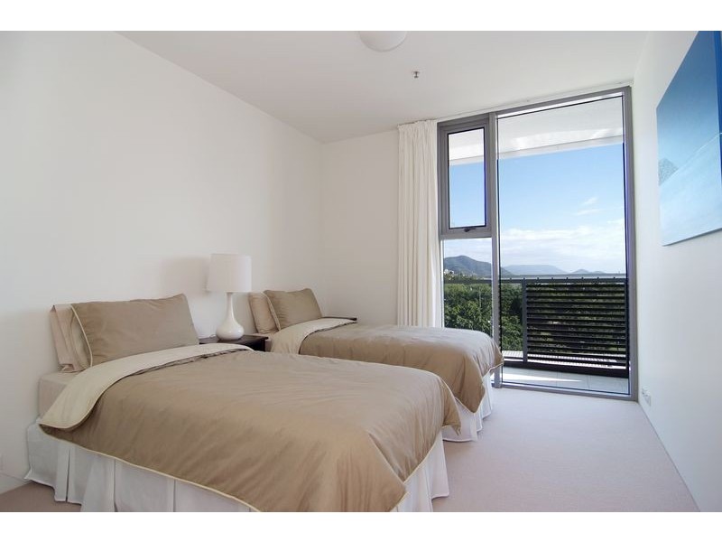 Unit 19/1 Marlin Parade, Cairns QLD 4870