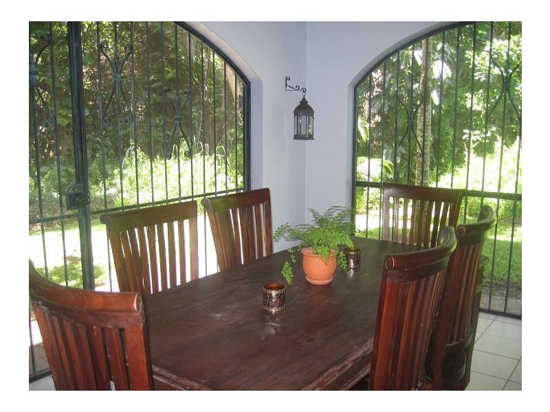 Unit 4/353 Severin Street, Cairns QLD 4870