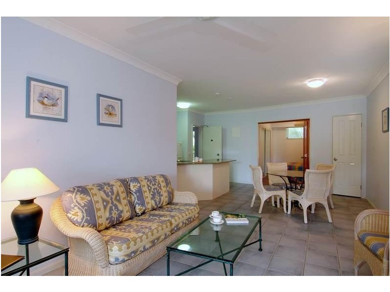 Unit 304/ALASSIO RE Williams Esplanade, Palm Cove QLD 4879