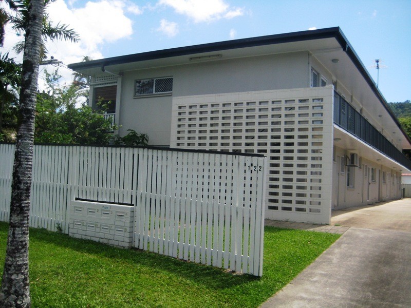 Unit 7/122 Greenslopes Street, Cairns QLD 4870
