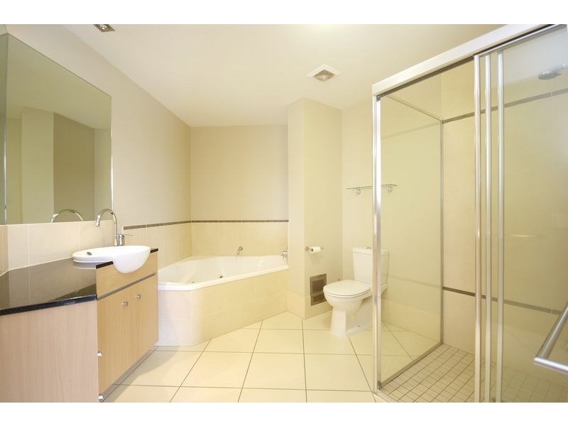 Unit 1504/25 Wharf Street, Cairns City QLD 4870