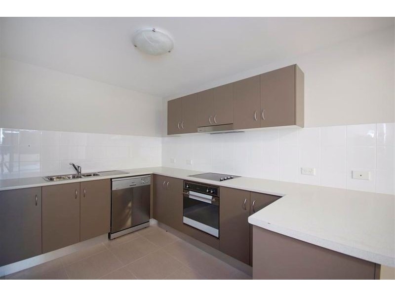 Unit 314/339 Lake Street, Cairns QLD 4870