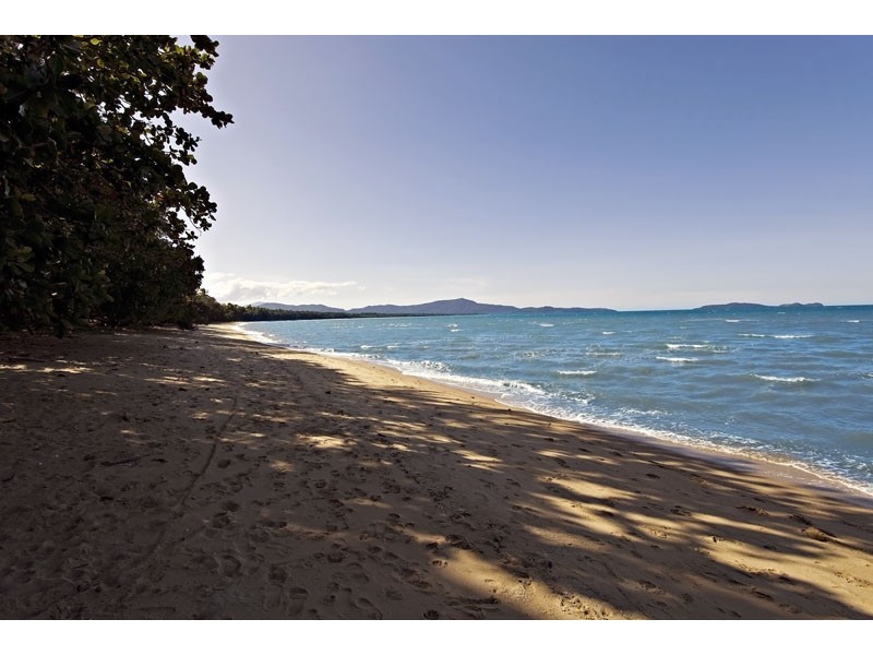 8 Yumba Close, Wonga QLD 4873