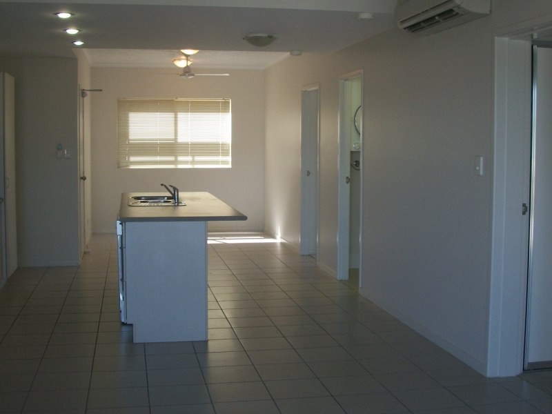 Unit 11/111-113 Martyn Street, Cairns QLD 4870