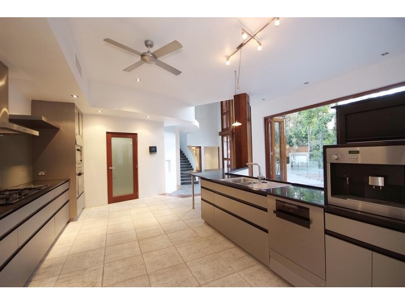 55 Junction Street, Edge Hill QLD 4870