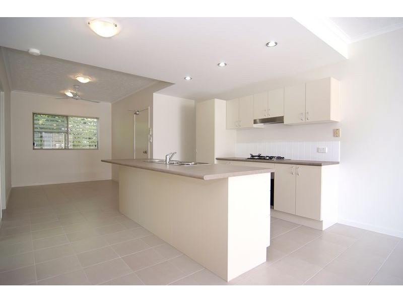 Unit 23/109-113 Martyn Street, Cairns QLD 4870
