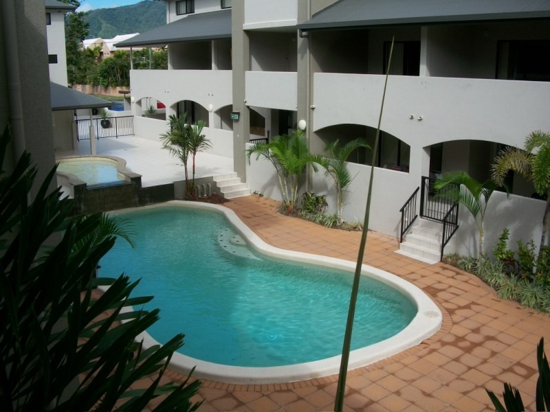 Unit 24/82 – 86 Martyn Street, Cairns QLD 4870