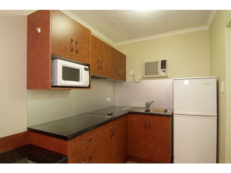 Unit 298/1 Anderson Road, Woree QLD 4868