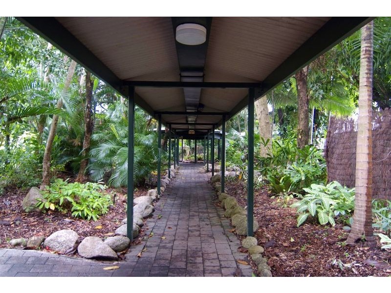 Unit 298/1 Anderson Road, Woree QLD 4868