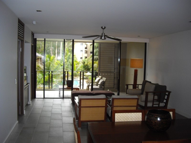 Unit 207/1 Triton Street, Palm Cove QLD 4879