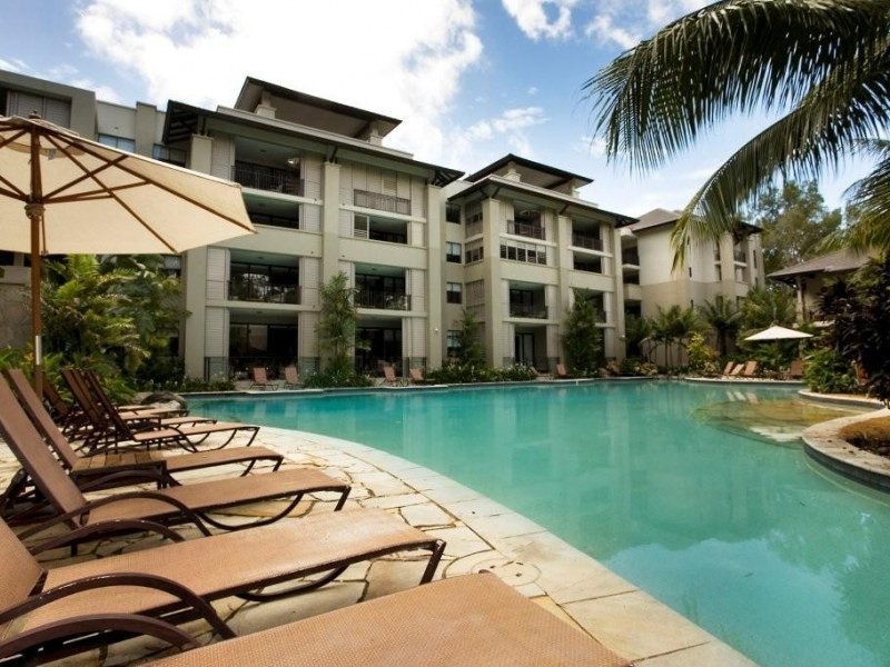 Unit 207/1 Triton Street, Palm Cove QLD 4879