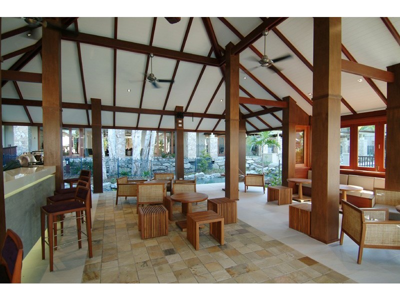 Unit 207/1 Triton Street, Palm Cove QLD 4879