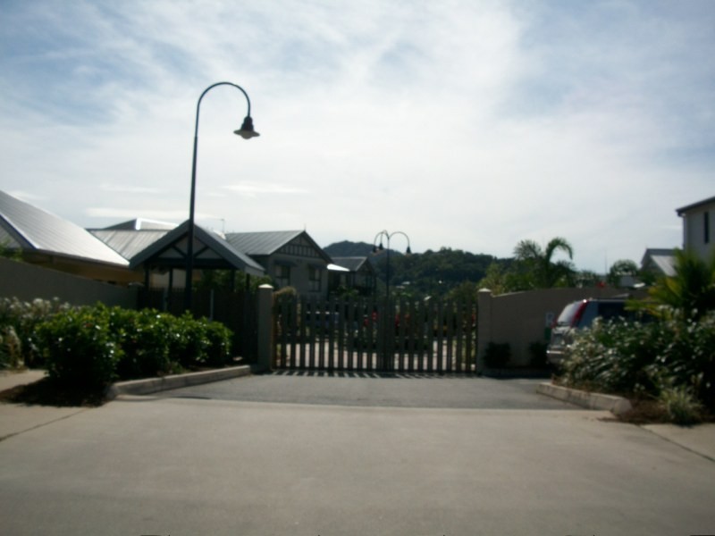 Unit 86/1-2  Fairweather Road, Redlynch QLD 4870