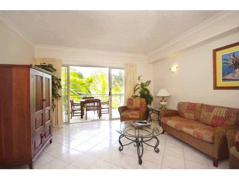 Unit 1410/2 Greenslopes Street, Cairns QLD 4870