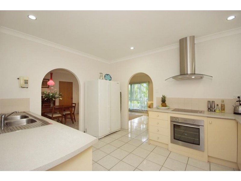 18 Bowen Street, Mount Sheridan QLD 4868