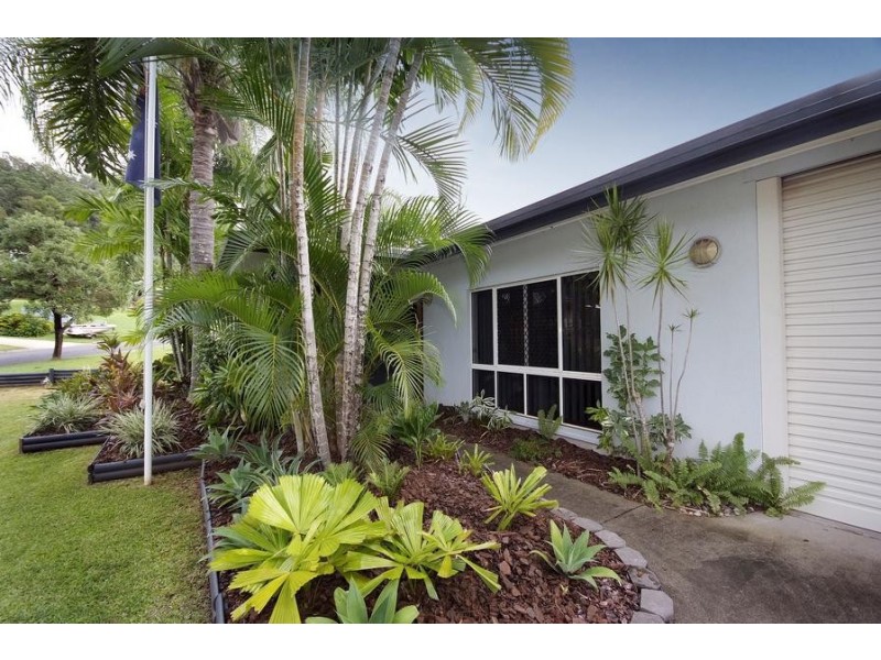 18 Bowen Street, Mount Sheridan QLD 4868