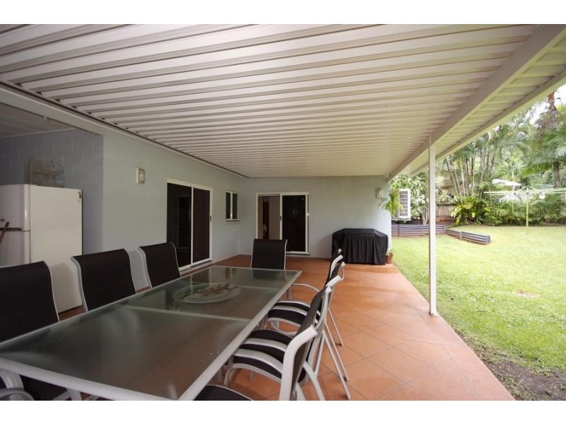 18 Bowen Street, Mount Sheridan QLD 4868