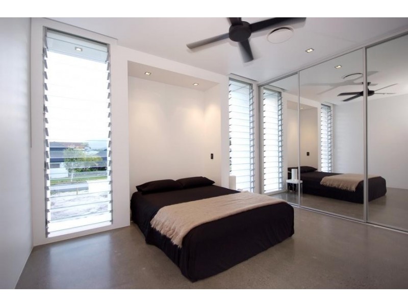 43 Harbour Drive, Trinity Park QLD 4879