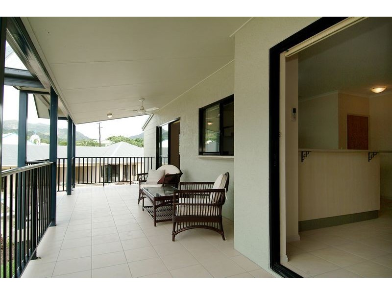 Unit 33/1-2 Fairweather Road, Redlynch QLD 4870