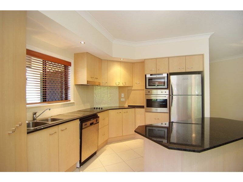 Unit 4/73 Sims Esplanade, Yorkeys Knob QLD 4878