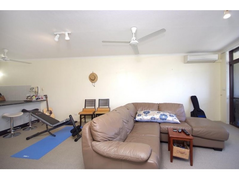 Unit 14/281 The Esplanade, Cairns QLD 4870