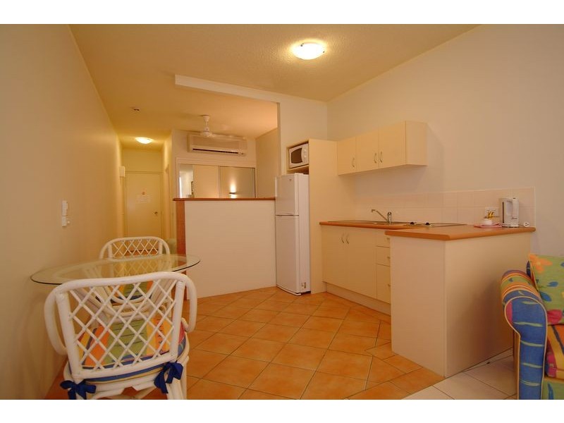 Unit 106/92 Moore Street, Trinity Beach QLD 4879